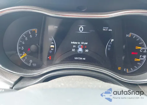 2020 Jeep Grand Cherokee Laredo E 4X4 z USA, uszkodzony, nr VIN 1C4RJFAG7LC143677